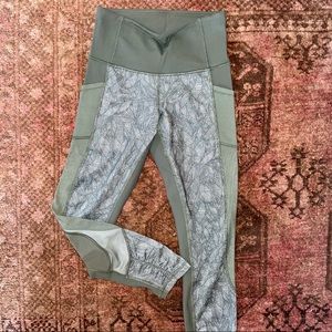 Lululemon mesh pocket leggings size 6 new